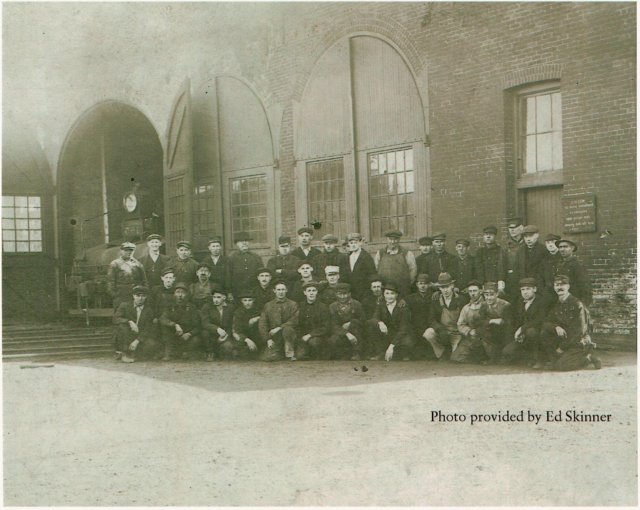 cherokeeicrrshopcrew1916.jpg