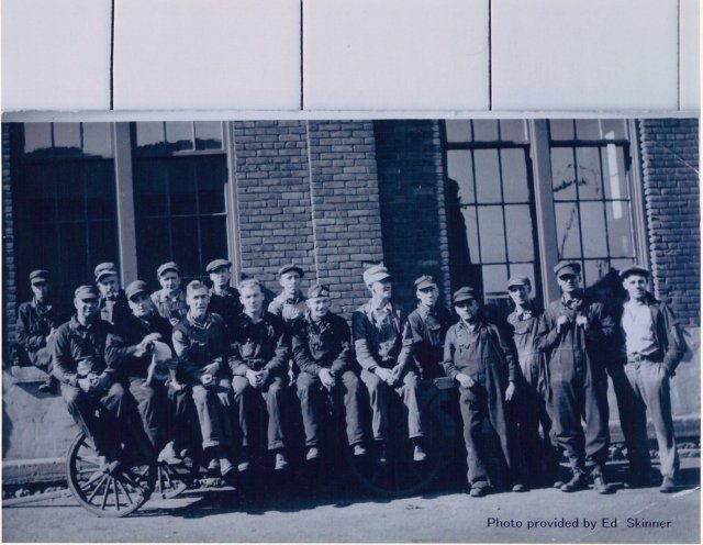 cherokeeicrrshopcrew1934.jpg